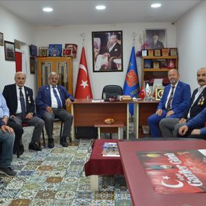 Cumhuriyetimizin 100.Yılı Etkinlikleri Kapsamında,  Gaziler Derneği Ziyaret Edildi - fotoğraf 1