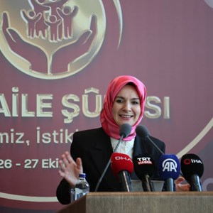 Aile ve Sosyal Hizmetler Bakanımız Göktaş, 8. Aile Şurası Kapanış Programı'na Katıldı - fotoğraf 1