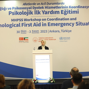Bakanımız Mahinur Özdemir Göktaş Afetlerde ve Acil Durumlarda Psikolojik İlk Yardım Eğitimi Programı’na Katıldı - fotoğraf 3