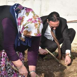 Cumhuriyetimizin 100. Yılında 100 Etkinlik Kapsamında Fidan Dikimi Gerçekleştirildi - fotoğraf 5