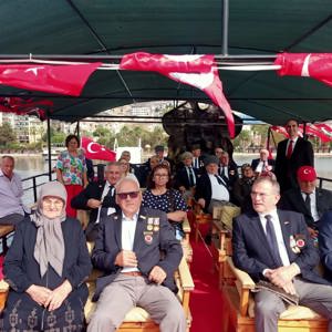 Cumhuriyetimizin 100. Yılında Şehit Yakınlarımız Ve Gazilerimiz İle Tekne Gezisi  Gerçekleştirildi - fotoğraf 1