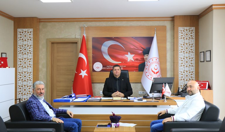 Müsiad Erzincan Şube Başkanı Ertan Buyruk ve Yönetim Kurulu Üyesi Serkan Saz,  İl Müdürümüz Serdar Demirci’yi Makamında Ziyaret Etti.