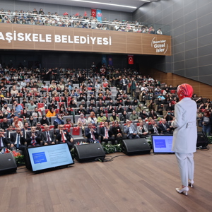 Aile ve Sosyal Hizmetler Bakanımız Göktaş, "Türkiye Yüzyılı Kariyer Zirvesi"nde Gençlerle Buluştu - fotoğraf 2