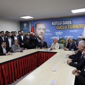 Aile ve Sosyal Hizmetler Bakanımız Göktaş, "Türkiye Yüzyılı Kariyer Zirvesi"nde Gençlerle Buluştu - fotoğraf 9