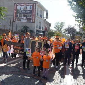 LÖSEV’den Farkındalık Yürüyüşü - fotoğraf 2