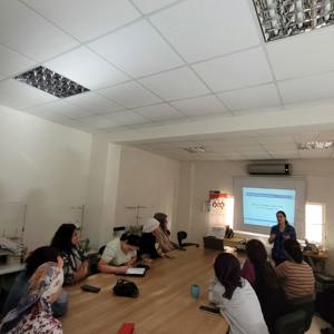 Müdürlüğümüz Tarafından Aile Eğitim Programı Kapsamında Aile İçi İletişim ve Evlilik Öncesi Eğitimleri verildi - fotoğraf 3
