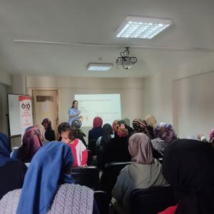 Müdürlüğümüz Tarafından Aile Eğitim Programı Kapsamında Aile İçi İletişim ve Evlilik Öncesi Eğitimleri verildi - fotoğraf 5