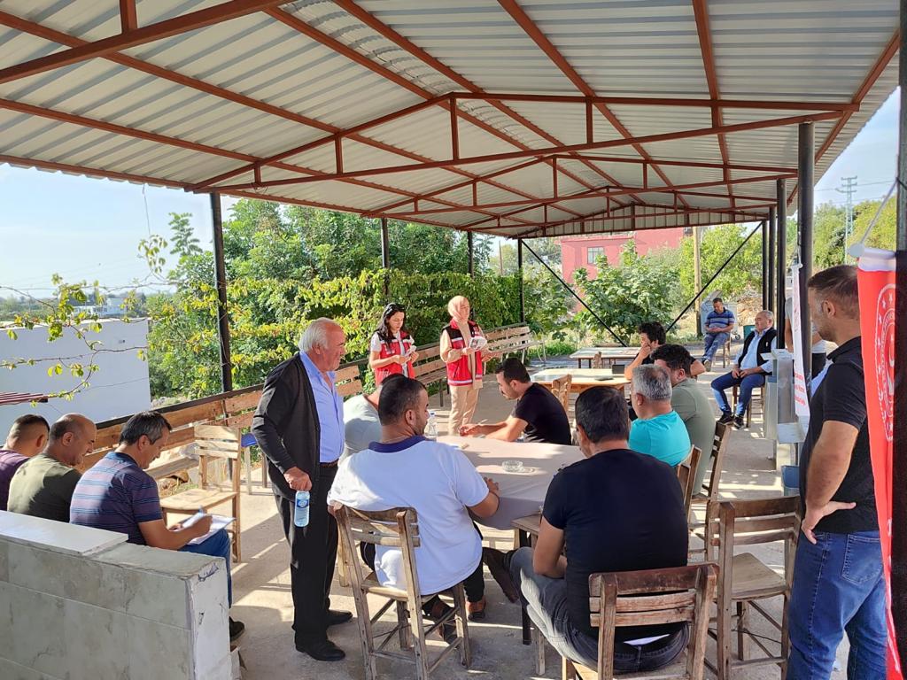 #SilifkeSHM, 25 Kasım Kadına Yönelik Uluslararası Şiddetle Mücadele kapsamında Sim Koop. dolmuş şoförlerine ''Kadına Yönelik Şiddetle Mücadele, #KADES Uygulaması, #ALO183 ve #ALO112'' konularında eğitim verdi. 