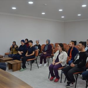 İl Müdürümüz Bilgin ÖZBAŞ’tan, Uzunköprü Çağlanur UÇAR Yaşlı Bakım ve Rehabilitasyon Merkezi Müdürlüğüne Veda Ziyareti - fotoğraf 6