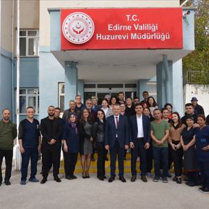 İl Müdürümüz Bilgin ÖZBAŞ’tan, Merkez Huzurevine Veda Ziyareti - fotoğraf 1