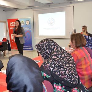 “25 Kasım Kadına Yönelik Şiddette Karşı Uluslararası Mücadele Günü” Kapsamında “Şiddet ile Mücadele Eğitimi” Gerçekleştirildi - fotoğraf 2