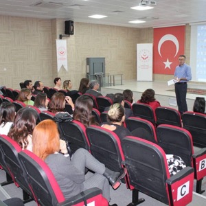 İL MÜDÜRLÜĞÜMÜZDE “ETKİLİ İLETİŞİM BECERİLERİ “EĞİTİMİ VERİLDİ - fotoğraf 2