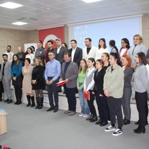 İL MÜDÜRLÜĞÜMÜZDE “ETKİLİ İLETİŞİM BECERİLERİ “EĞİTİMİ VERİLDİ - fotoğraf 1