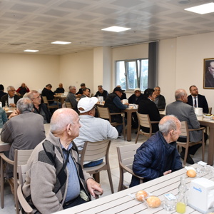 İl Müdürümüz Galip SÖKMEN  İl Müdürlüğümüze bağlı Antalya Huzurevi Yaşlı Bakım ve Rehabilitasyon Merkezi Müdürlüğünü ziyaret etti. - fotoğraf 2