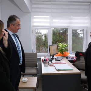 İl Müdürümüz Mustafa MODAOĞLU yeni açılmış olan Espiye Sosyal Hizmet Merkezini ziyaret etti - fotoğraf 3
