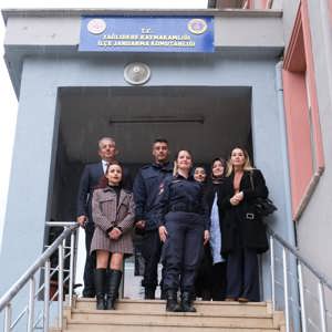 İl Müdürümüz Mustafa MODAOĞLU İlimizde İlk Kadın Karakol Komutanı Özlem MEMİŞ'i Ziyaret Etti - fotoğraf 5