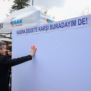 25 Kasım Kadına Yönelik Şiddete Karşı Uluslararası Mücadele Günü  - fotoğraf 6