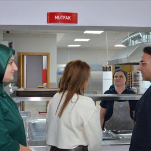 İl Müdürümüz Harun TOHUMCU Uzunköprü Çağlanur Uçar Yaşlı Bakım ve Rehabilitasyon Merkezi Müdürlüğünü Ziyaret Etti - fotoğraf 11
