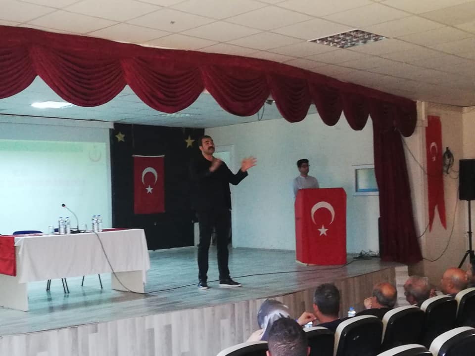 Muradiye’de Okul Müdürlerine Sosyal Hizmet Merkezi ve İlçe Sağlık Müdürlüğünden Ortak Eğitim Yapıldı