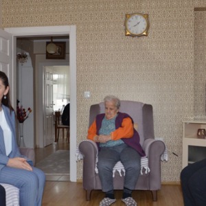 Karaca Ailesi Evlerinde Ziyaret Edildi - fotoğraf 2