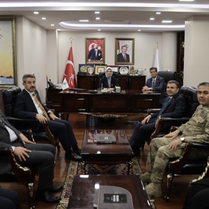 Bakanımız Göktaş, Şırnak'ta 6 Nolu Aile Destek Merkezi ile Belediye Kadın Yaşam Merkezi’nin Açılışını Yaptı - fotoğraf 11