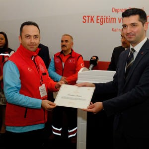 Deprem Bölgesi STK Eğitim ve Vaka Çalıştayı 30 Kasım-2 Aralık tarihlerinde Kahramanmaraş’ta Gerçekleştirildi - fotoğraf 12