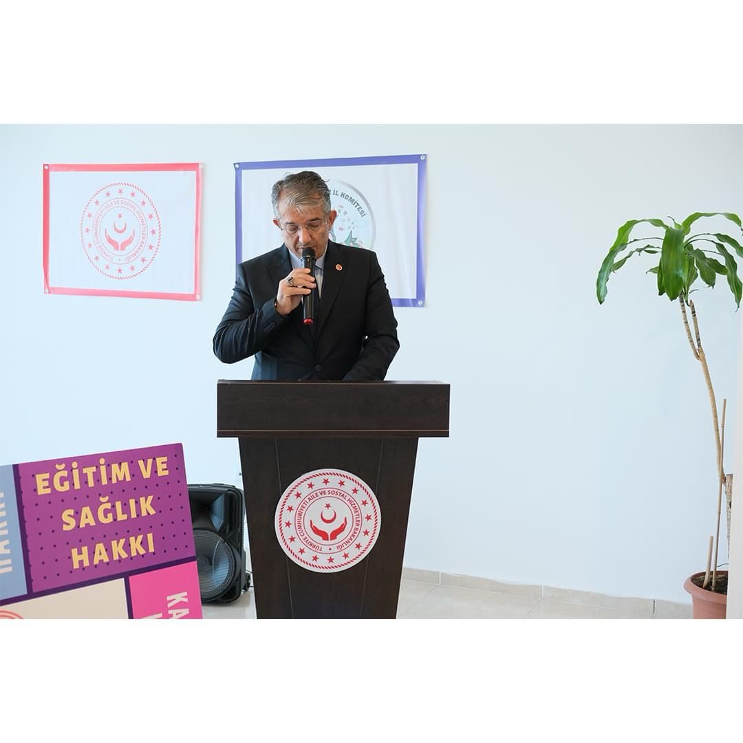 Giresun Aile ve Sosyal Hizmetler İl Müdürlüğü olarak, Türkiye’nin 100. yılına özel 20 Kasım Dünya Çocuk Hakları Günü kapsamında“Yüzde Yüz Çocuk Çalıştayı” gerçekleştirdik