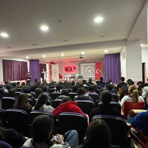 Kahraman Gazilerimiz ile Öğrencilerimiz "Vatan ve Kahramanlık Buluşmaları"  Konulu Söyleşilerde Bir Araya Geldi. - fotoğraf 5