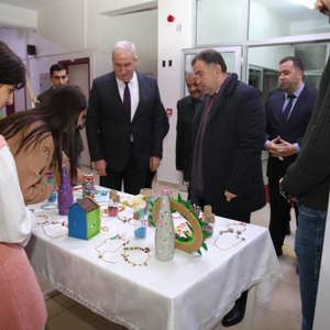 "3 Aralık Dünya Engelliler Günü" Münasebetiyle Engelsiz Yaşam Merkezinde Program Düzenlendi - fotoğraf 5