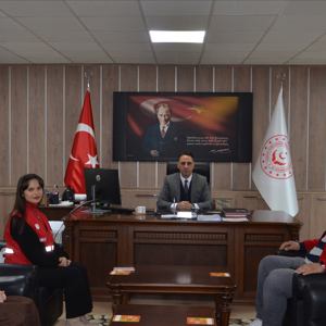 Genç Kızılay’dan İl Müdürlüğümüze Ziyaret - fotoğraf 1