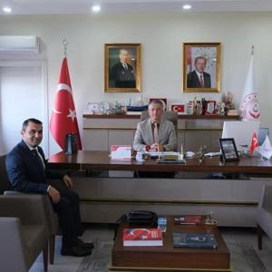 Giresun Doğa Koleji t-MBA Liderlik Akademisi Biriminden Volkan Şahin İl Müdürümüz Mustafa MODAOĞLU'nu ziyaret etti - fotoğraf 1