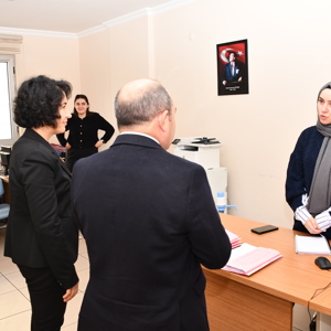 İl Müdürümüz Galip SÖKMEN Kepez Sosyal Hizmet Merkezi Müdürlüğümüzü Ziyaret Etti - fotoğraf 7