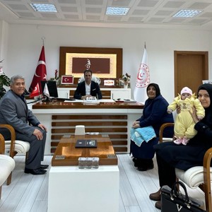 ŞEHİT AİLESİNDEN İL MÜDÜRÜMÜZE ZİYARETİ - fotoğraf 1