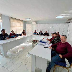 İl Müdürümüz Vefa Akdoğan ve Bitlis SHM Müdürü Veysi Erem,  Mutki İlçemizde ki  Sosyal Yardımlaşma ve Dayanışma Vakfı Müdürlüğü’ne ziyaret gerçekleştirdiler. - fotoğraf 2