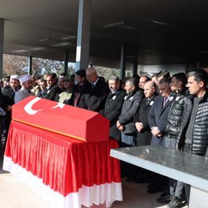 ŞEHİT PİYADE SÖZLEŞMELİ ER EMRE TAŞKIN  GÖZYAŞLARI ARASINDA SON YOLCULUĞUNA UĞURLANDI - fotoğraf 4