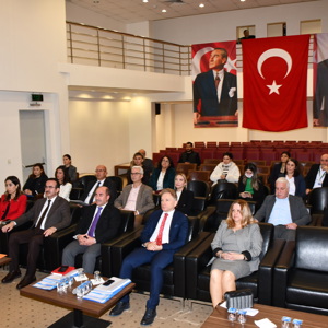 Kadına Yönelik Şiddetle Mücadele İl Koordinasyon İzleme ve Değerlendirme Komisyon toplantısı gerçekleştirildi - fotoğraf 1