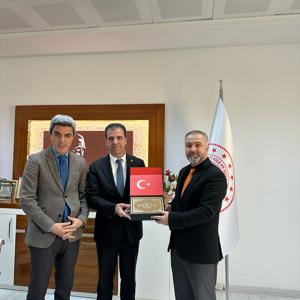 İL MÜFTÜSÜ MİLLİ EĞİTİM MÜDÜRÜ VE İL SAĞLIK MÜDÜRÜNDEN HAYIRLI OLSUN ZİYARETİ - fotoğraf 1
