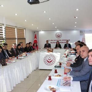 Vali Yardımcımız Sayın İdil ÖZDEMİR DOGAN'ın Başkanlığında Kadına Yönelik Şiddetle Mücadele İl Koordinayon Toplantısı Gerçekleştirildi - fotoğraf 2