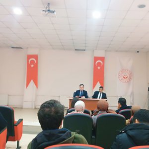 İl Müdürümüz Vefa Akdoğan başkanlığında, İl Müdür Yardımcımız Kubilay ATAŞ ve Müdürlüğümüze bağlı Bitlis Çocuk Evleri Sitesi Müdürlüğü personelleriyle,  2023 yılına ait durum değerlendirme ve istişare,2024 yılı planlama toplantısı yapıldı. - fotoğraf 2