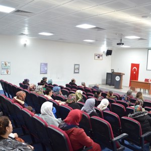 TEKNOLOJİ BAĞIMLILIĞINA KARŞI EĞİTİM VERİLDİ. - fotoğraf 1