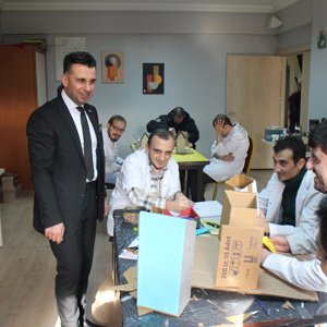 Engelsiz Yaşam Bakım Rehabilitasyon ve Aile Danışma Merkezine bağlı Gündüzlü Bakım Merkezi ünitesini ziyaret edildi. - fotoğraf 1
