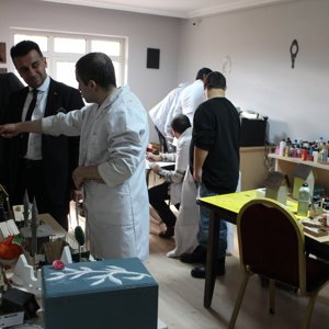 Engelsiz Yaşam Bakım Rehabilitasyon ve Aile Danışma Merkezine bağlı Gündüzlü Bakım Merkezi ünitesini ziyaret edildi. - fotoğraf 2