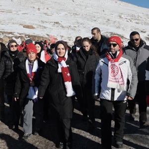 Aile ve Sosyal Hizmetler Bakanımız Göktaş, Sarıkamış Şehitlerini Anma Töreni'ne Katıldı - fotoğraf 1