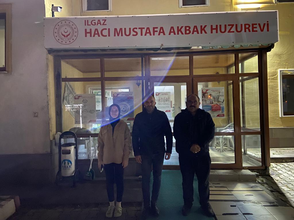İl Müdürümüz Abdulhaluk LONGA'nın Ilgaz Hacı Mustafa AKBAK Huzurevi Ziyareti