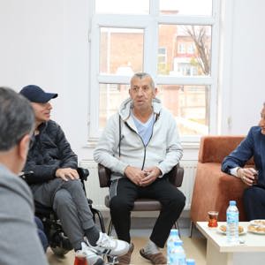 Valimiz  Sayın Erol Karaömeroğlu'ndan Engelsiz Yaşam Bakım Rehabilitasyon ve Aile Danışma Merkezimize Ziyaret. - fotoğraf 4