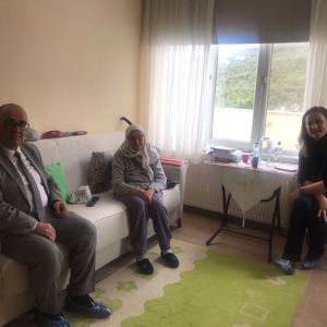 İl Müdürümüz Şuayip ÜNER, Küçükkuyu’da bulunan kuruluşumuz Hamiyet Feridun Sözen Huzurevini ziyaret etti. - fotoğraf 4