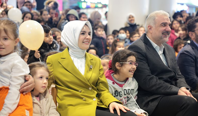 Aile ve Sosyal Hizmetler Bakanımız Göktaş, İstanbul’da  Ziyaretlerde Bulundu 