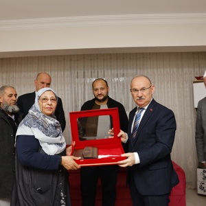Şehit Annesine Taziye Ziyareti - fotoğraf 1