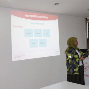 Bakanlığımız Bünyesinde İl Müdürlüğümüz Tarafından Aile Eğitim Programı Düzenleniyor - fotoğraf 4