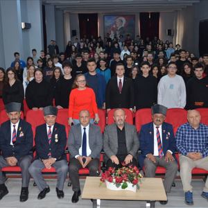 Kahraman Gazilerimiz, Öğrenciler İle Buluştu - fotoğraf 4
